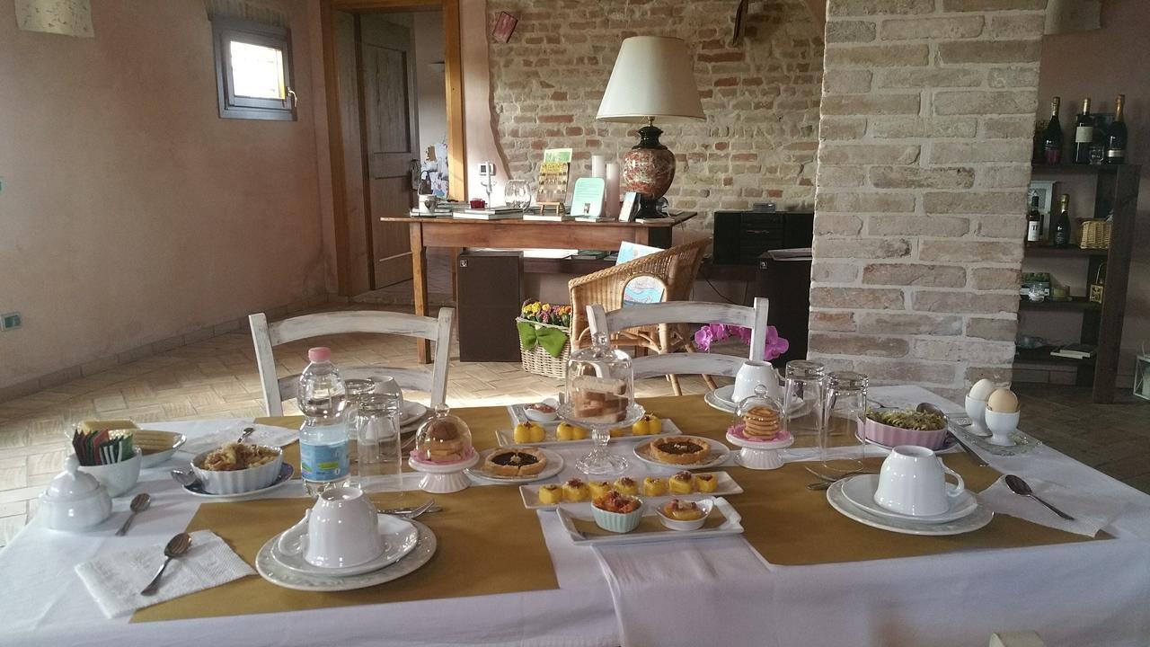 Hostal Il Rifugio Del Poeta San Biagio di Callalta Exterior foto